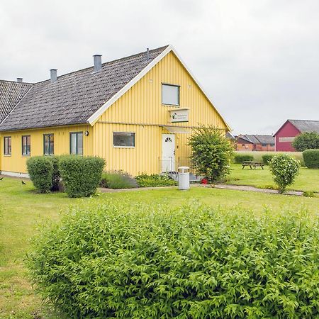 Bruksparkens Hostel Vellinge Екстер'єр фото