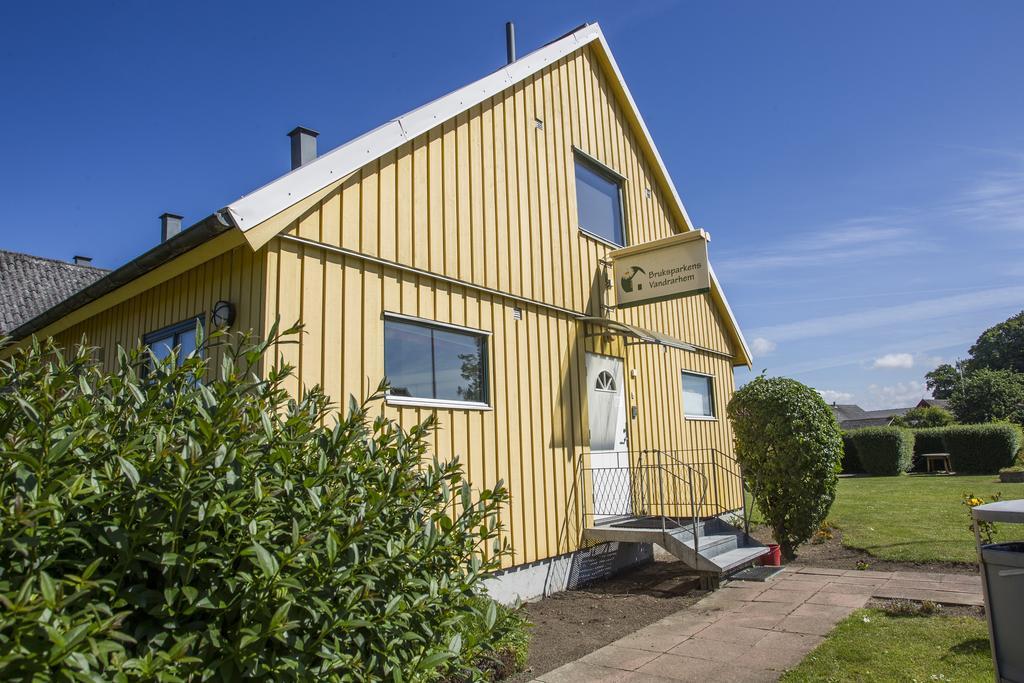 Bruksparkens Hostel Vellinge Екстер'єр фото