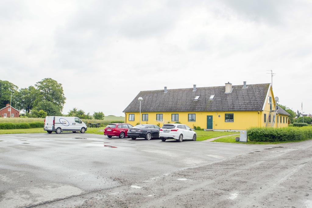 Bruksparkens Hostel Vellinge Екстер'єр фото