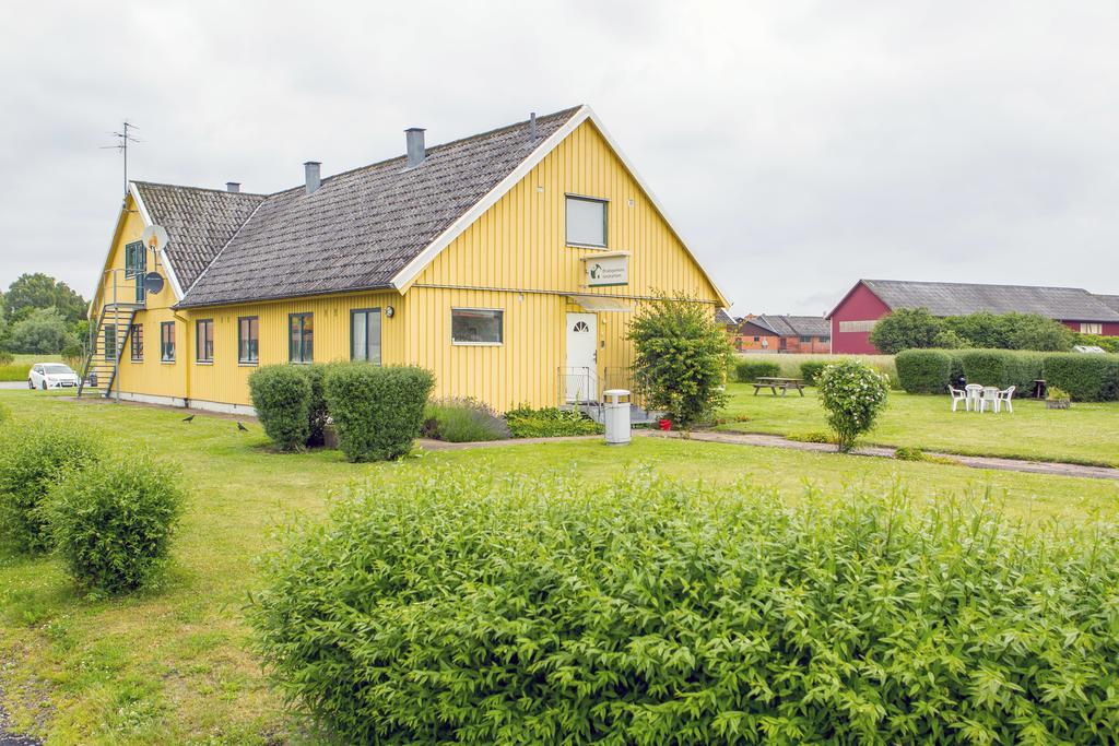 Bruksparkens Hostel Vellinge Екстер'єр фото